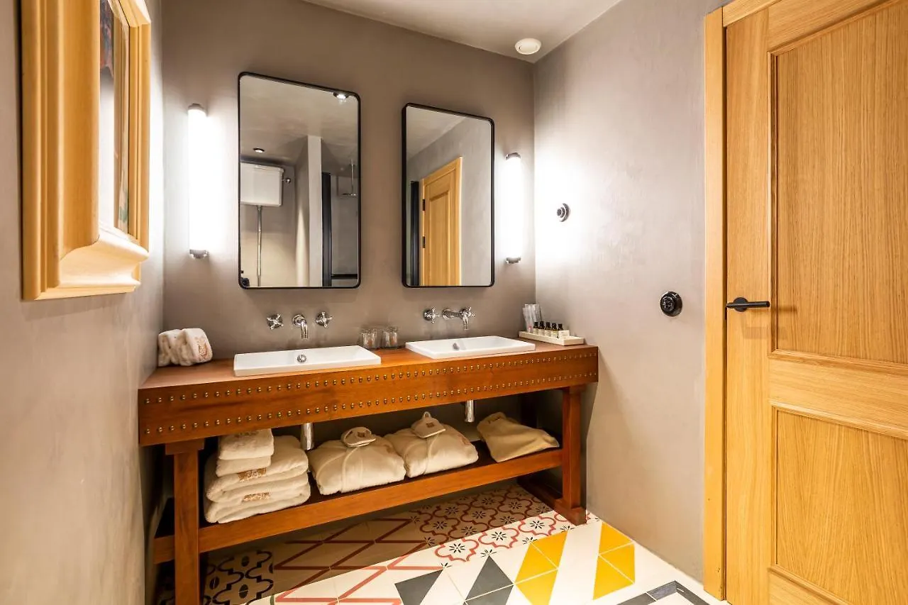 ****  Hotel La Torre Del Canonigo - Small Luxury Hotels Ibiza Town Spain