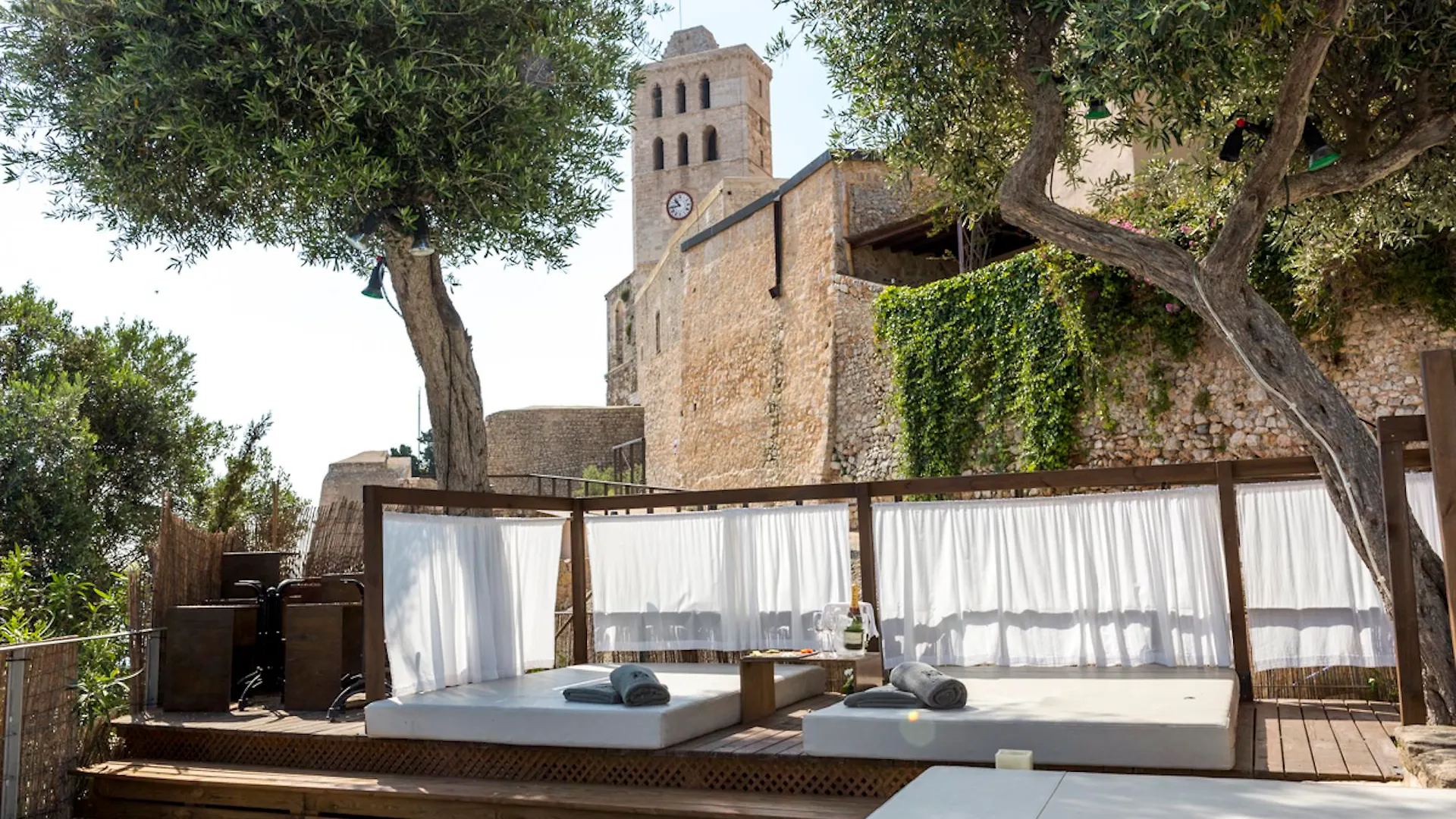 Hotel La Torre Del Canonigo - Small Luxury Hotels Ibiza Town